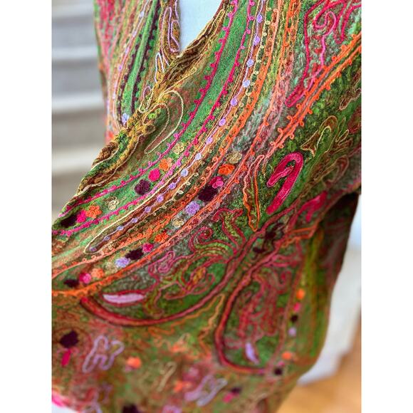 Soft Surrounding Green & Pink Boho Embroidered Paisley Open Boho Kimono Cardigan - Picture 2 of 6